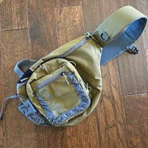 Orvis Fly Fishing Sling Bag